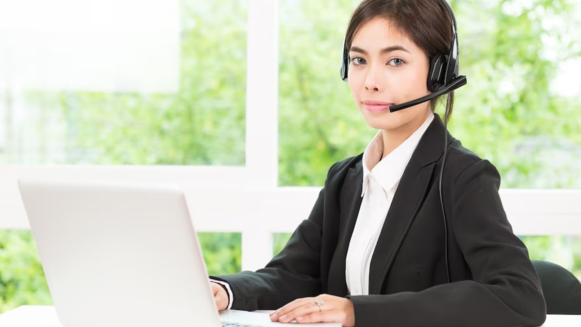 Hình ảnh hỗ trợ khách hàng halo88